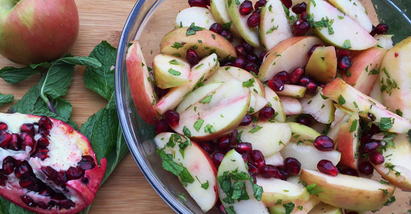 Mint, apple, and pomegranate salad recipe